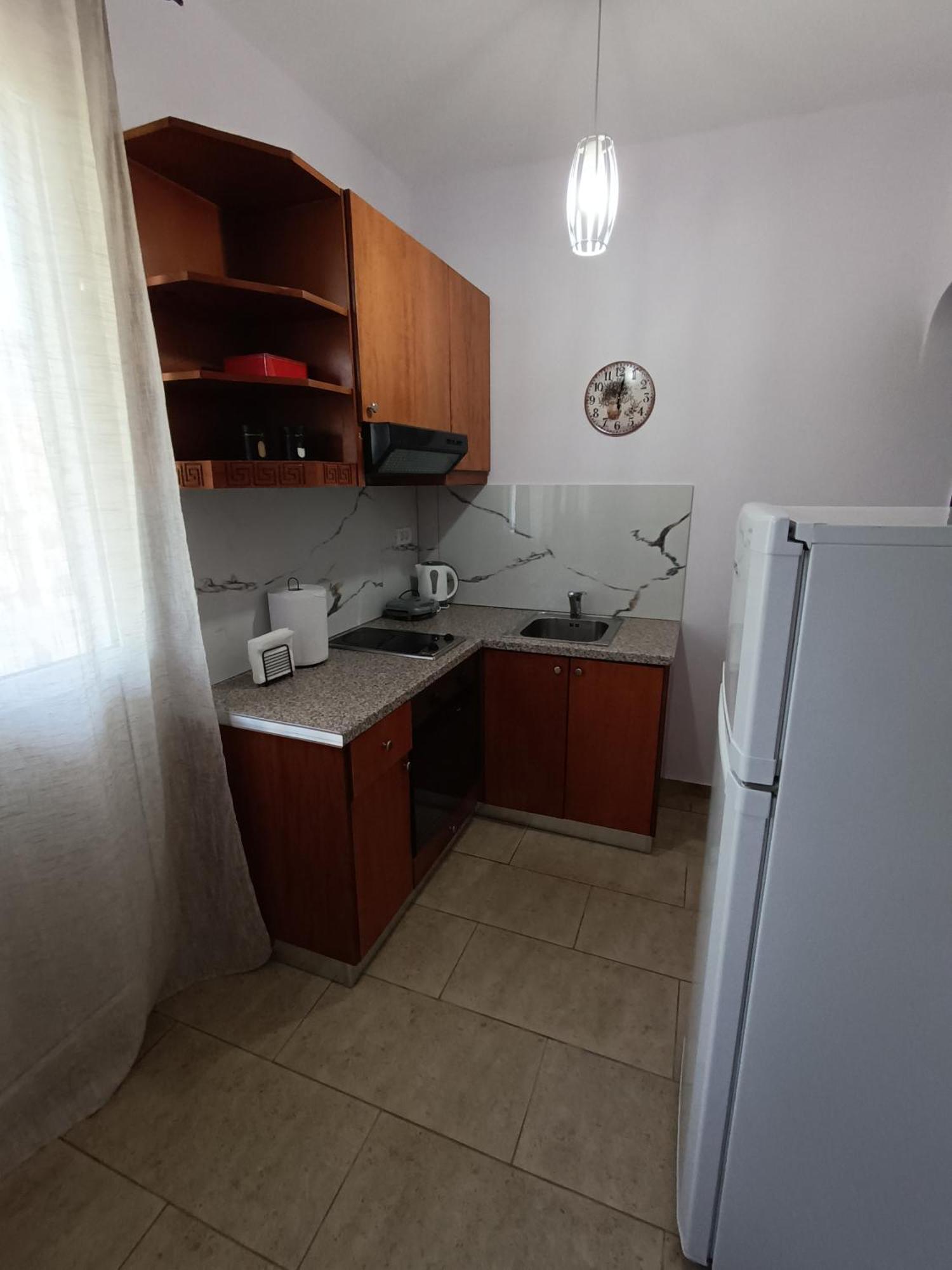 Villa Vista 2 Himare Bagian luar foto